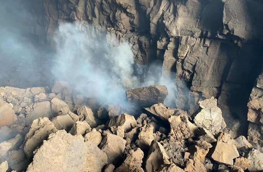 Crumbling rock, unstable conditions due to tunnel fire extend Fremont ...