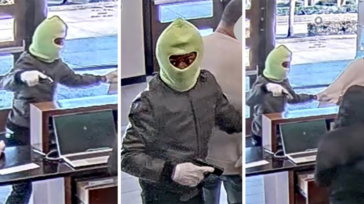 FBI Houston searching for 'Subzero suspect' who robbed Frost Bank
