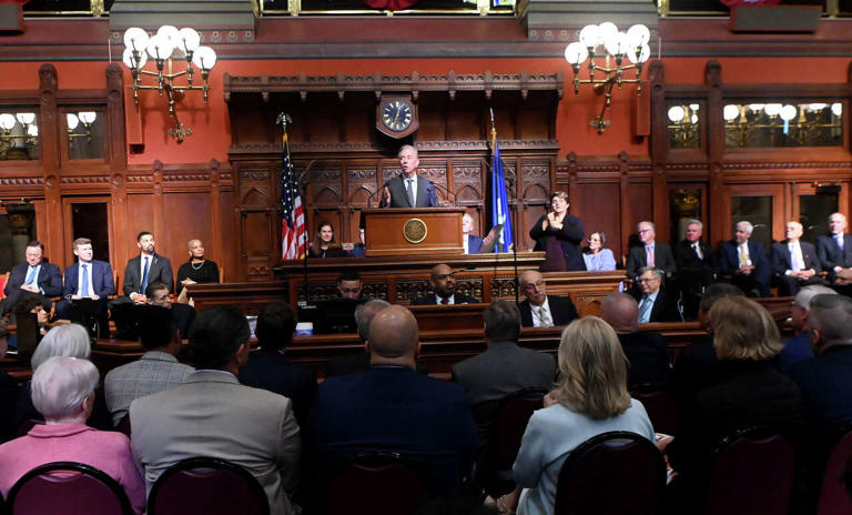 Some CT Republicans walk out of Lamont's State of the State following ...