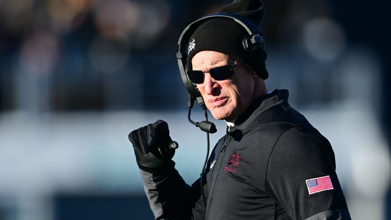 Montana's Bobby Hauck retires, saying football 'not enjoyable'