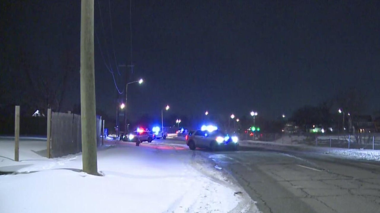 Detroit police investigate after man found dead in car