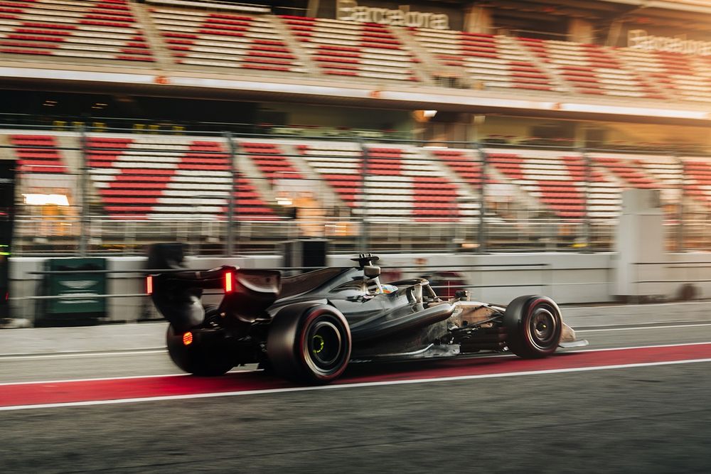 Bernie Collins breaks down Aston Martin’s 2026 F1 car after Adrian ...