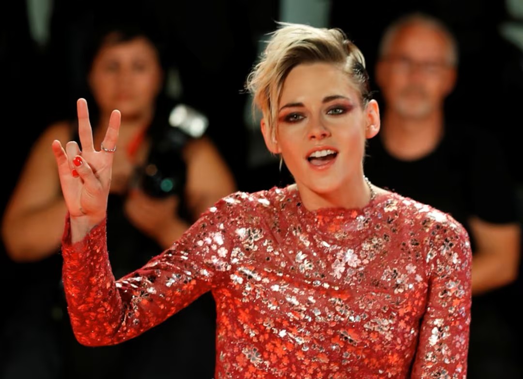 Tại sao Kristen Stewart mua một rạp phim cũ nát nhưng giới yêu điện ảnh rần rần?