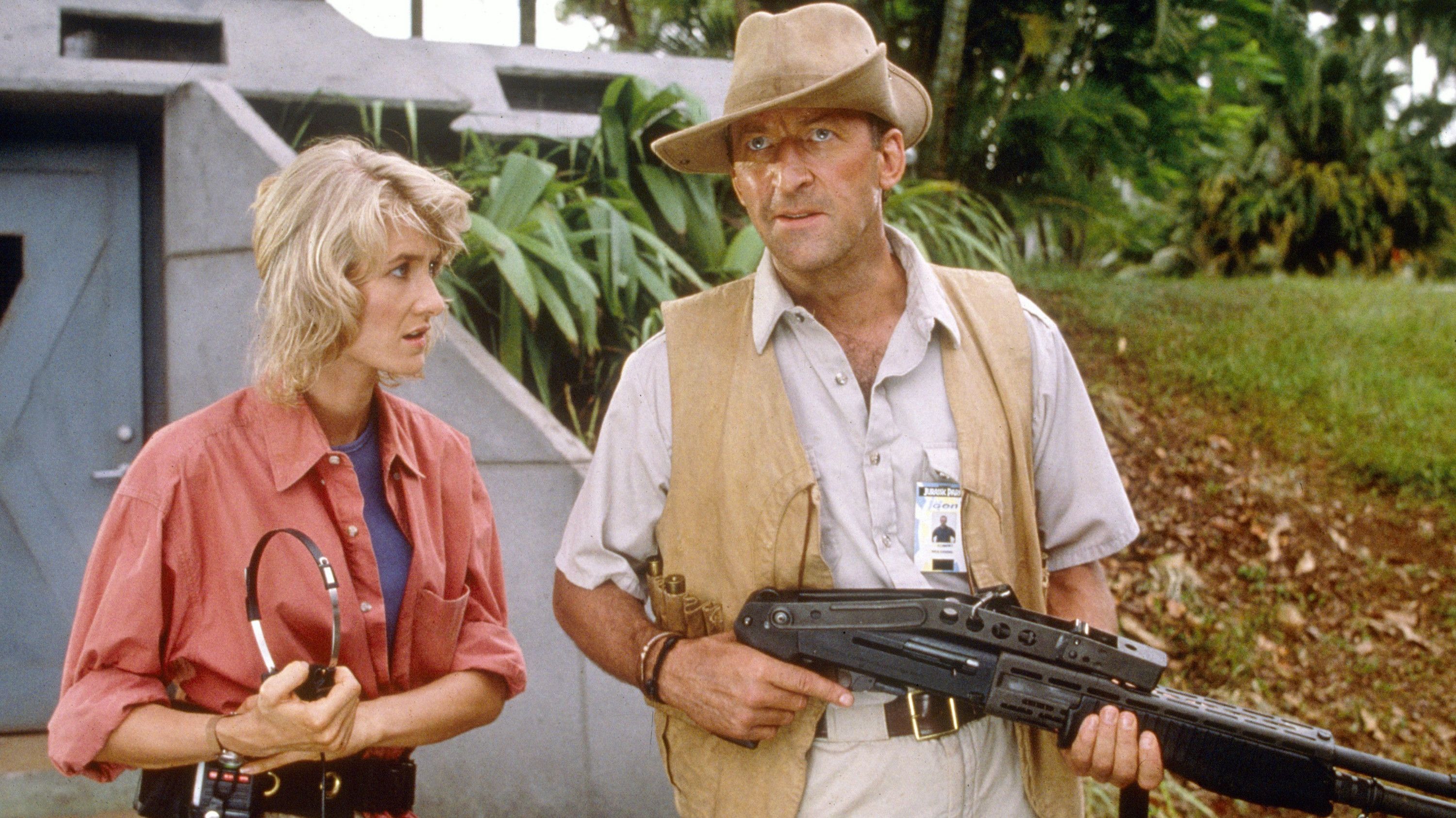 I Rewatched Jurassic Park & Realized the Exact Canon Change That Saved the Franchise