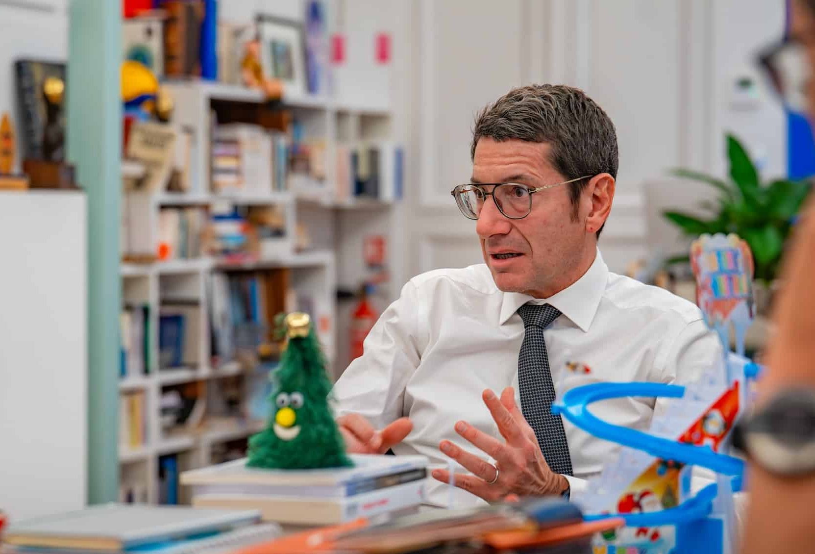« J’y vais avec un projet neuf » : David Lisnard annonce être de ...