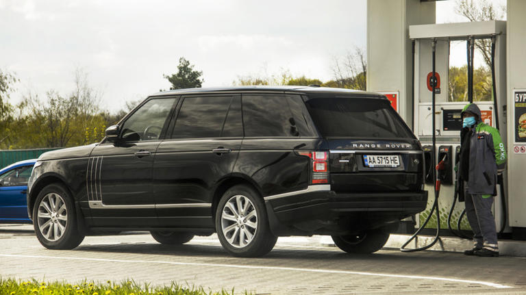 5 reasons a retiree regrets buying a Land Rover car