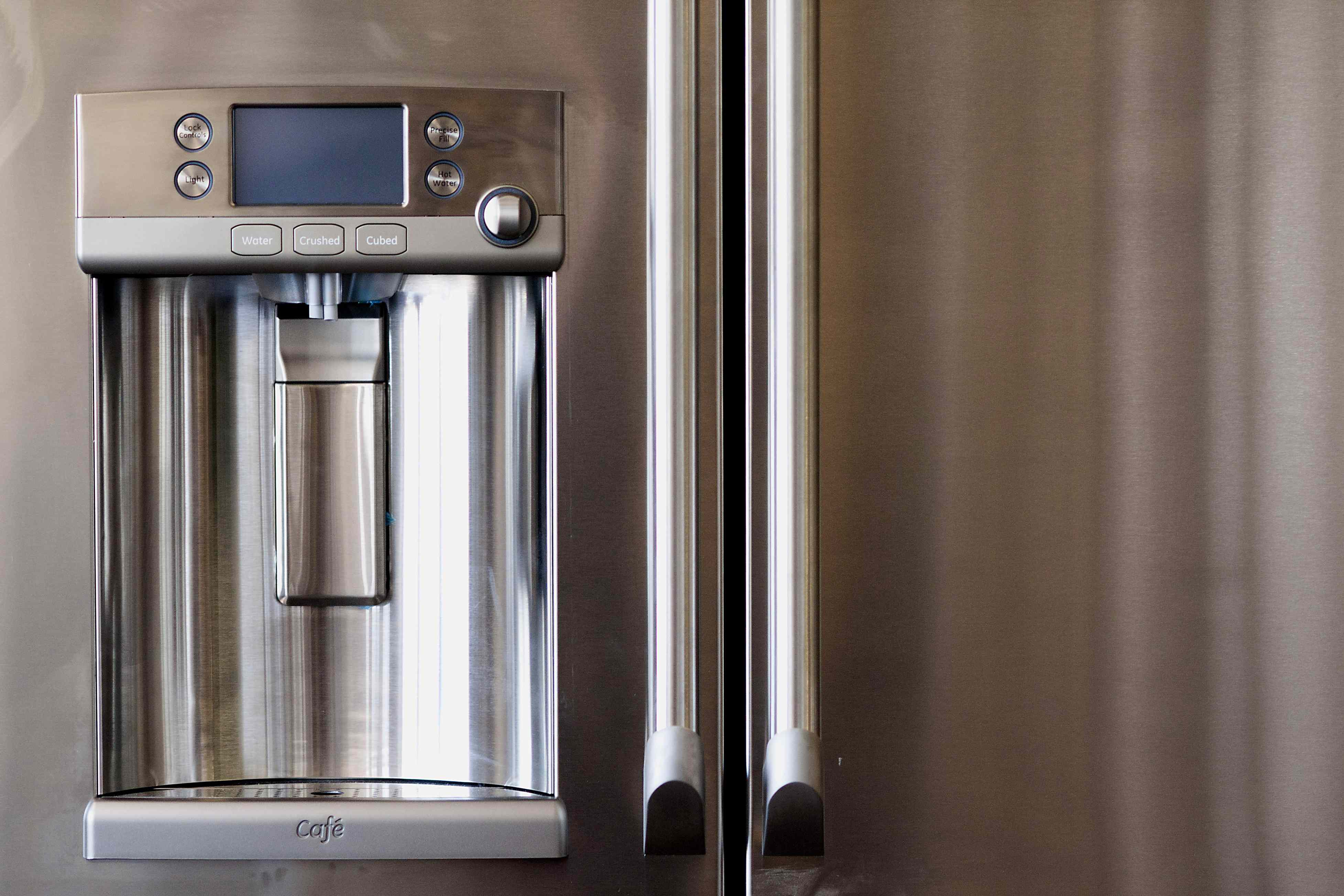 How to remove hard water stains from your fridge without scratching the ...