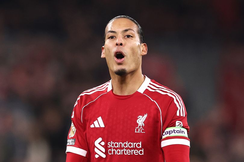 Virgil van Dijk criticado por una leyenda holandesa por errores «nunca antes vistos»