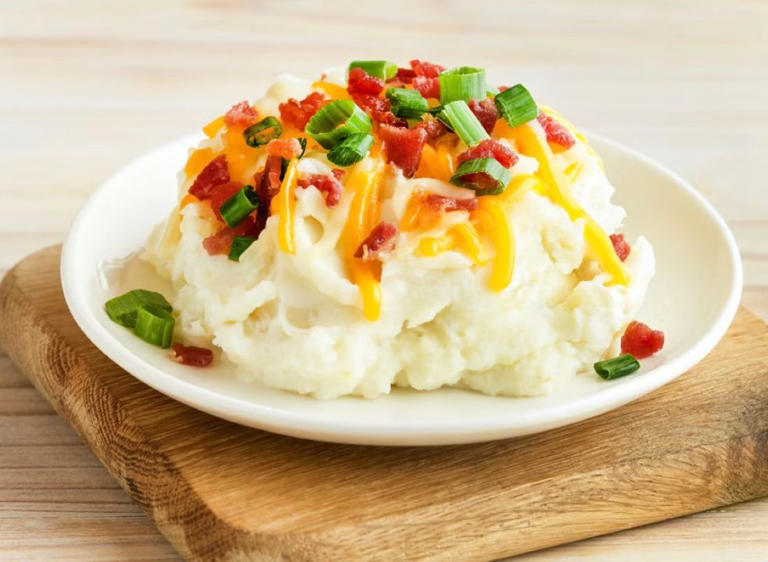 7 chain restaurants serving the most loaded baked and mashed potatoes