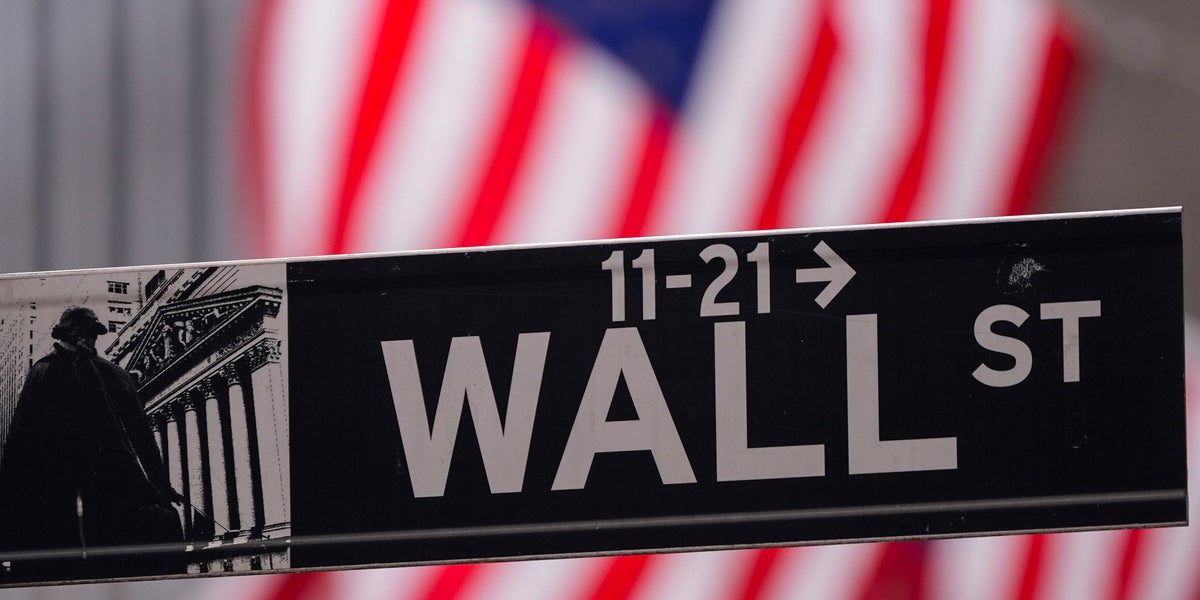 Wall Street slumps as Alphabet, Qualcomm and other tech stocks fall<br><br>