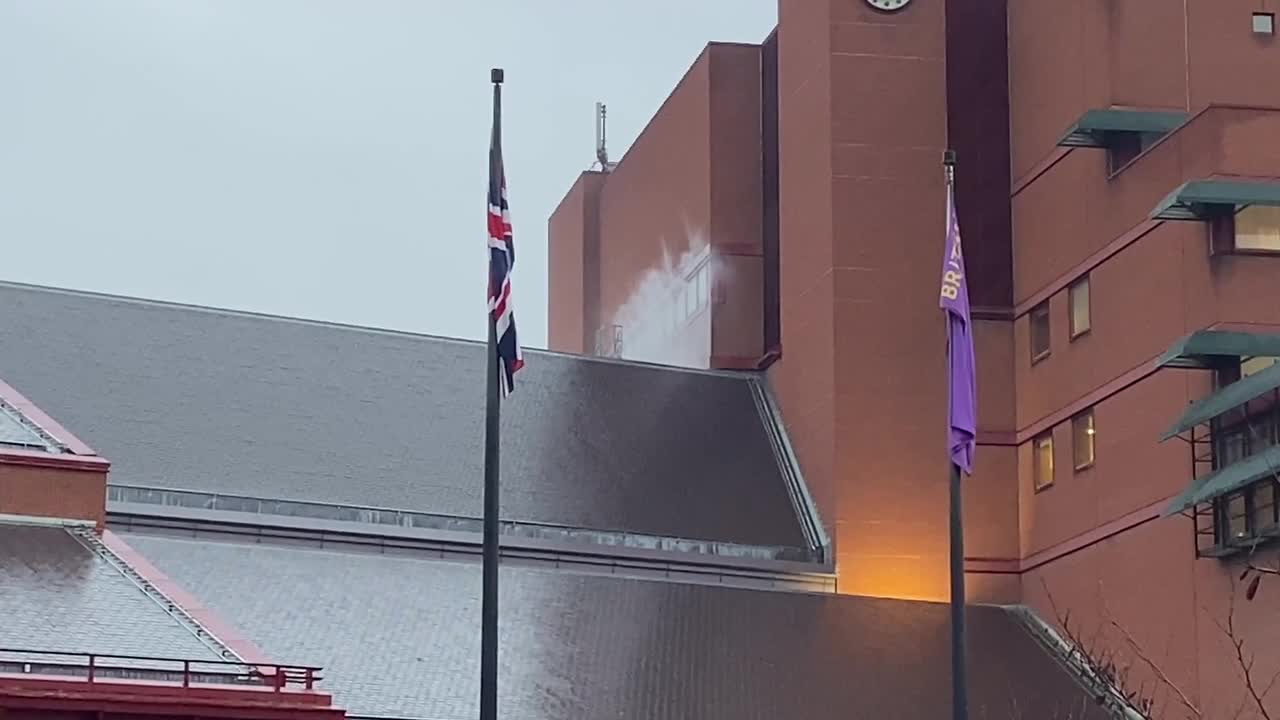 Hundreds evacuated as a fire breaks out at the British Library in London