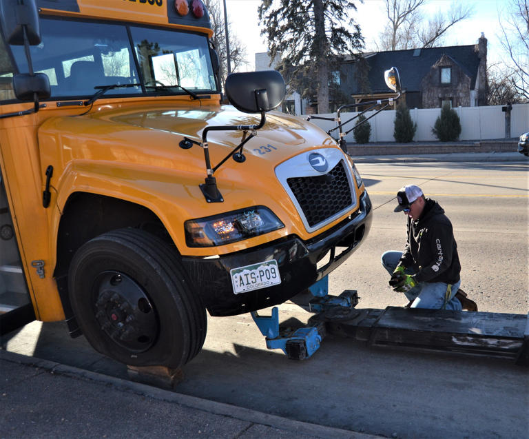 Poudre School District bus involved in minor crash with no injuries