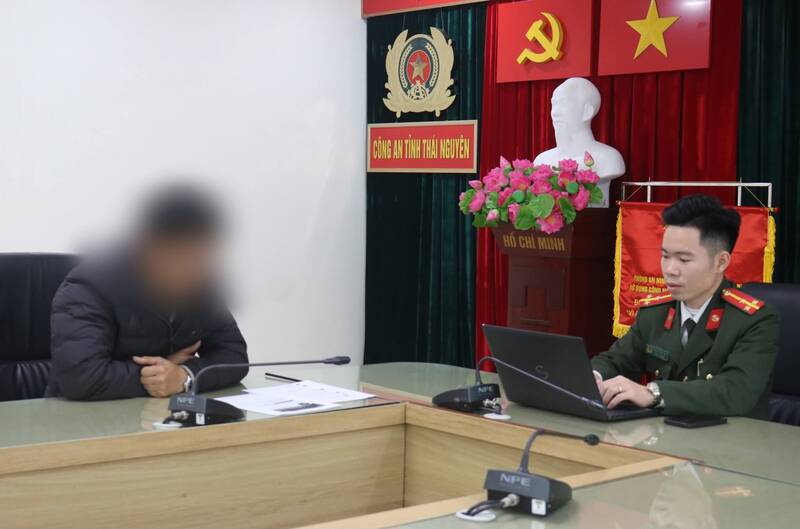 Công an xử lý 2 người xúc phạm CSGT hi sinh trong vụ tai nạn ở Thái Nguyên