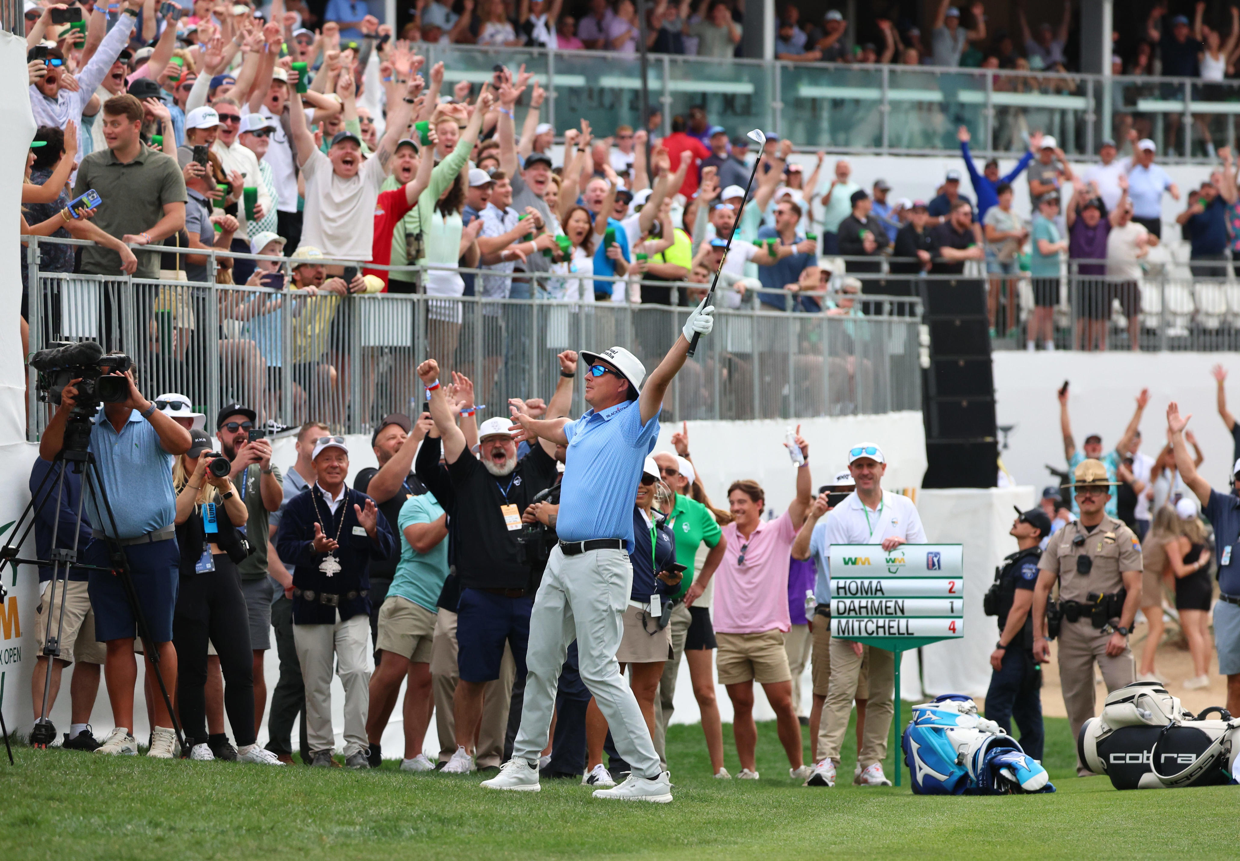 WM Phoenix Open 2026 Thursday first-round highlights at TPC Scottsdale