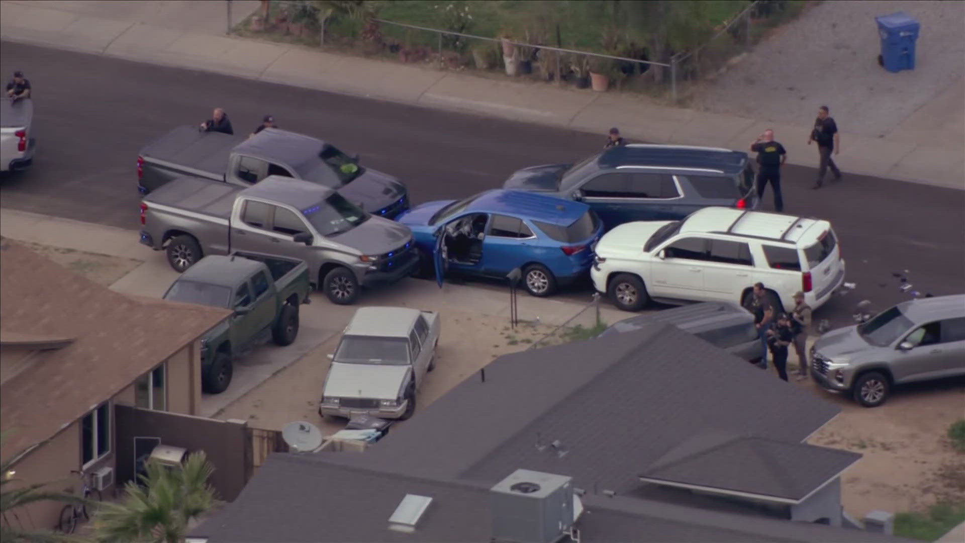 Phoenix police investigating shooting in West Phoenix