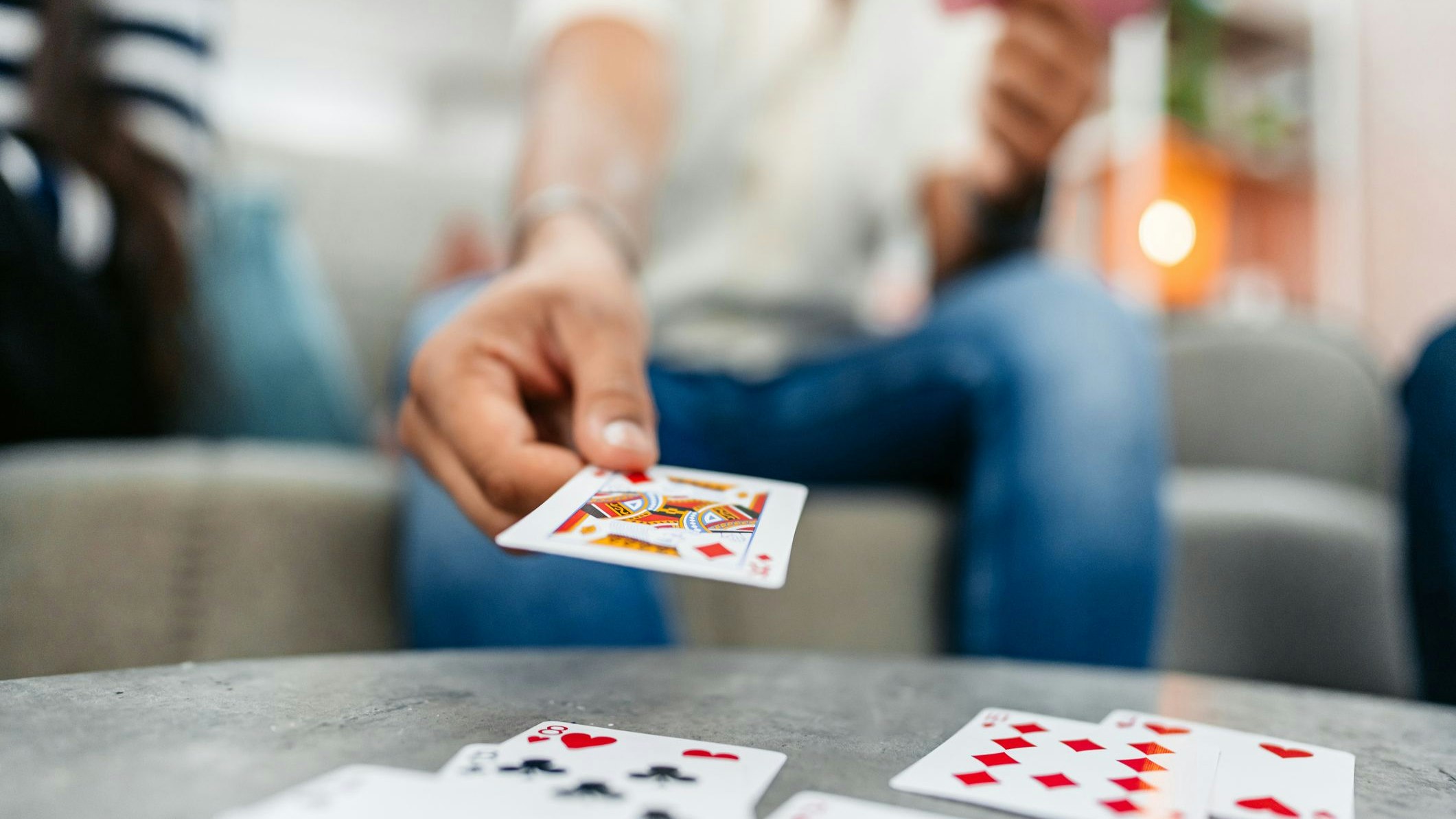 Poker-Runde unter Freunden endet mit 480.000 € Strafe