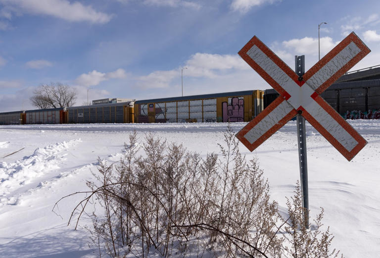 Investigators to probe derailment on CN line in central Alberta: TSB