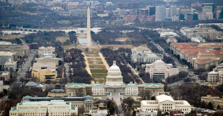 Trump rages at NYT over coverage of his reflecting pool project