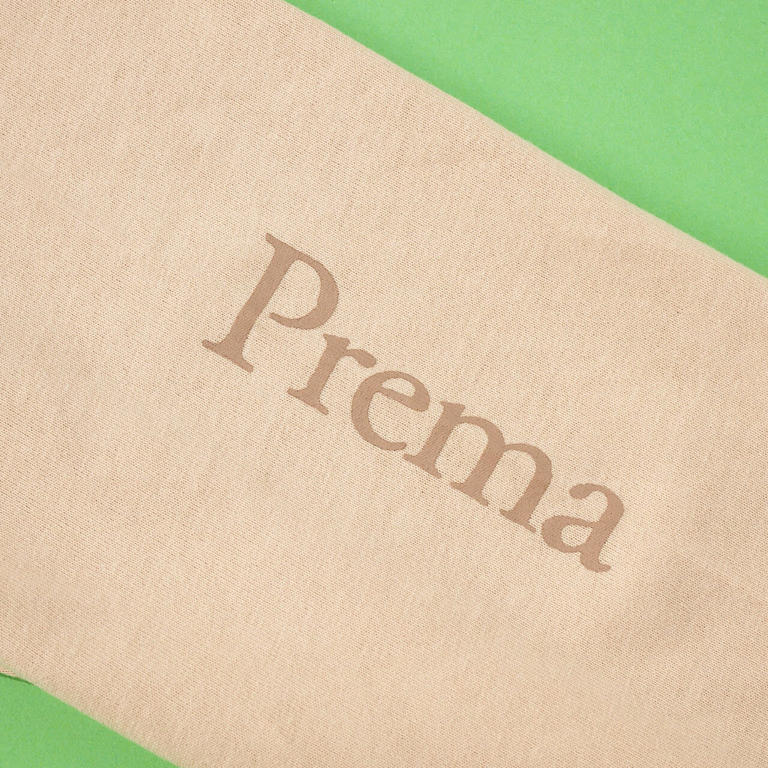 初ゲットの藤井風さん公式グッズ。「Prema」のアルバムジャケットのような“黄ばんだ黄色”を着たすぎて。[編集者の愛用私物 #311]