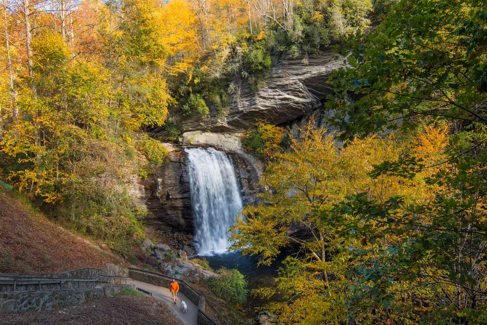 This small town in North Carolina's 'Land of Waterfalls' has great live ...