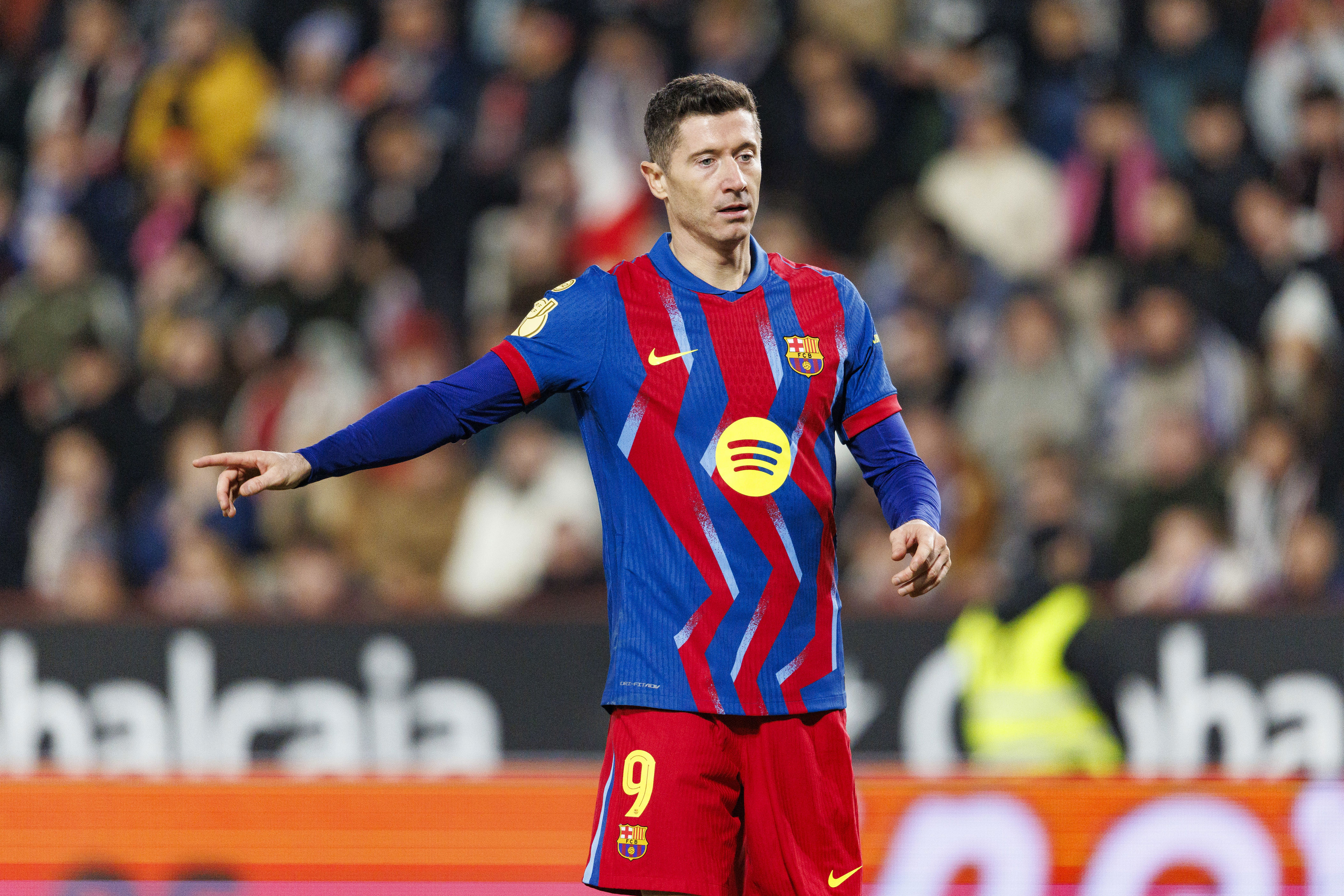 FC Barcelona news: 6 February 2026; Raphinha set to miss Mallorca clash, Barça considering Robert Lewandowski renewal<br><br>