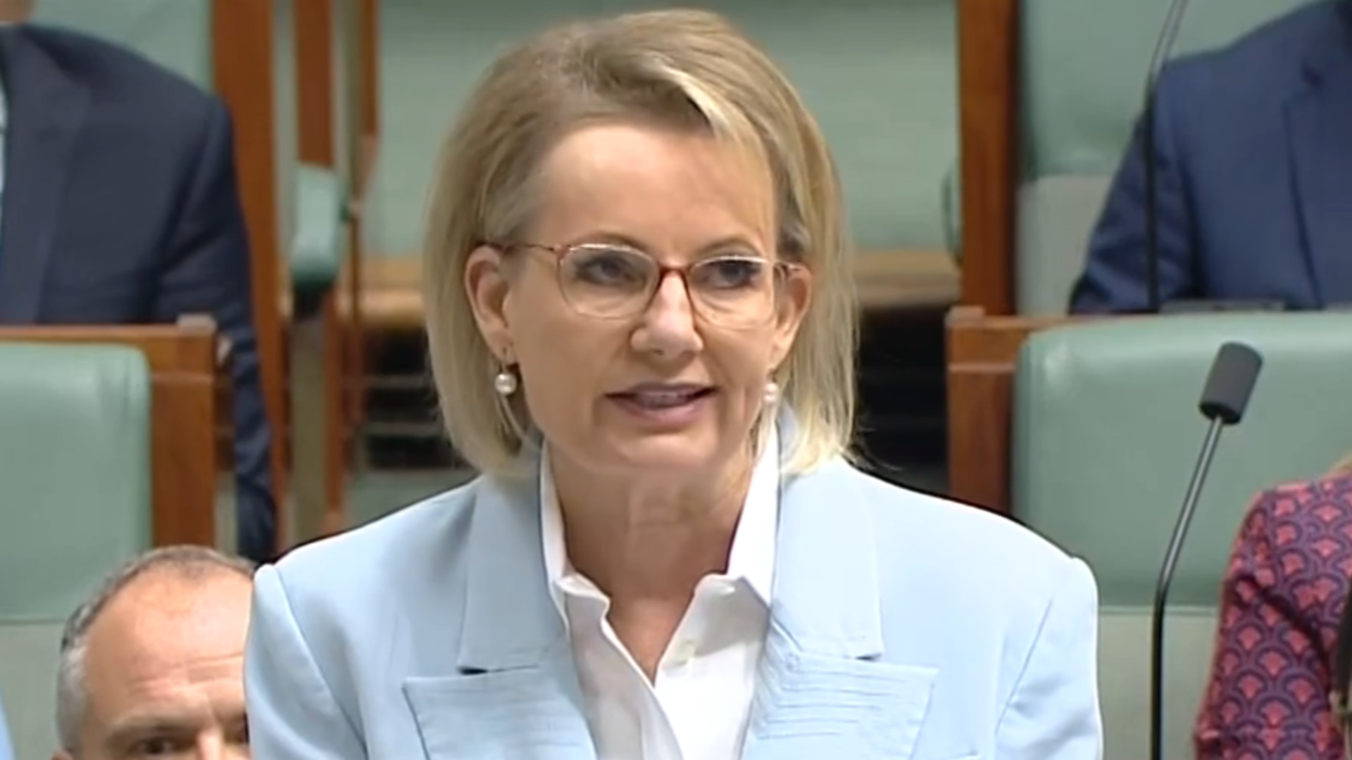 Liberals afraid they are 'too right wing' despite losing voters to One ...