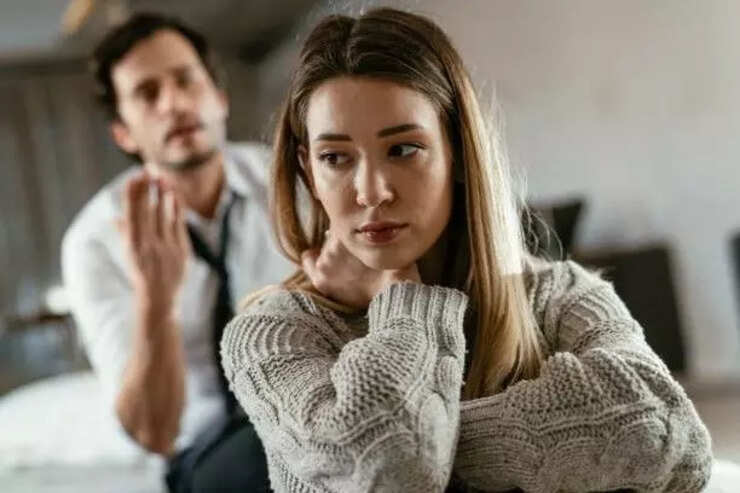 What is attachment theory? The reason behind your romantic plot twists