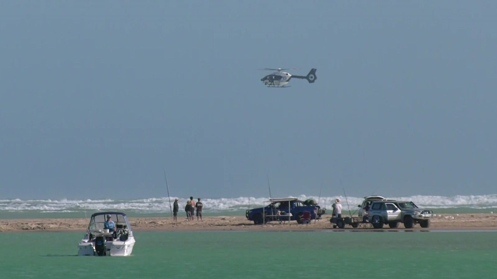 Light plane crashes into ocean at Goolwa South on South Australia's ...