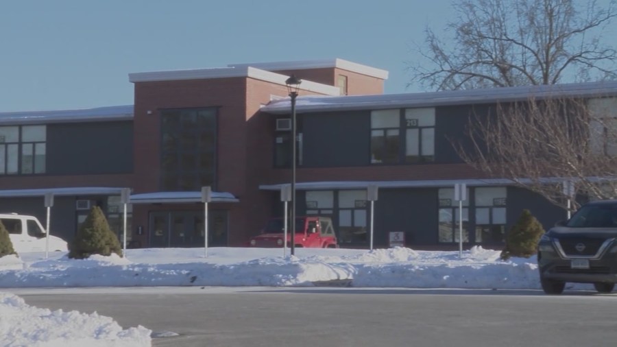 Parents raise concerns after student allegedly found with loaded handgun at Manchester High School<br>