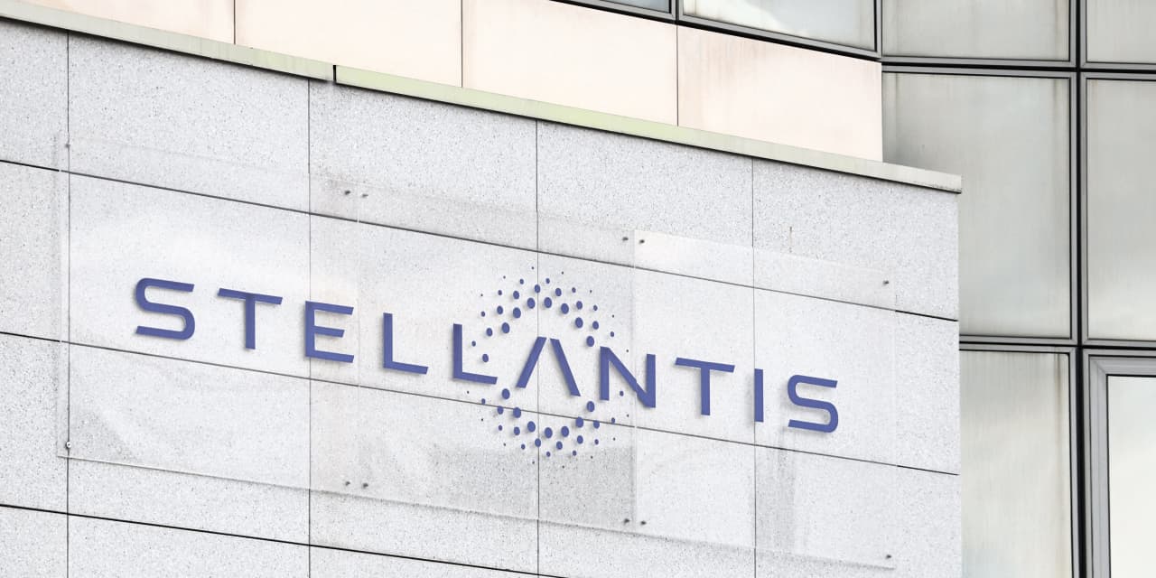 Jeep maker Stellantis facing worst-ever stock rout as it takes $26 billion hit over miscalculating EV demand<br><br>