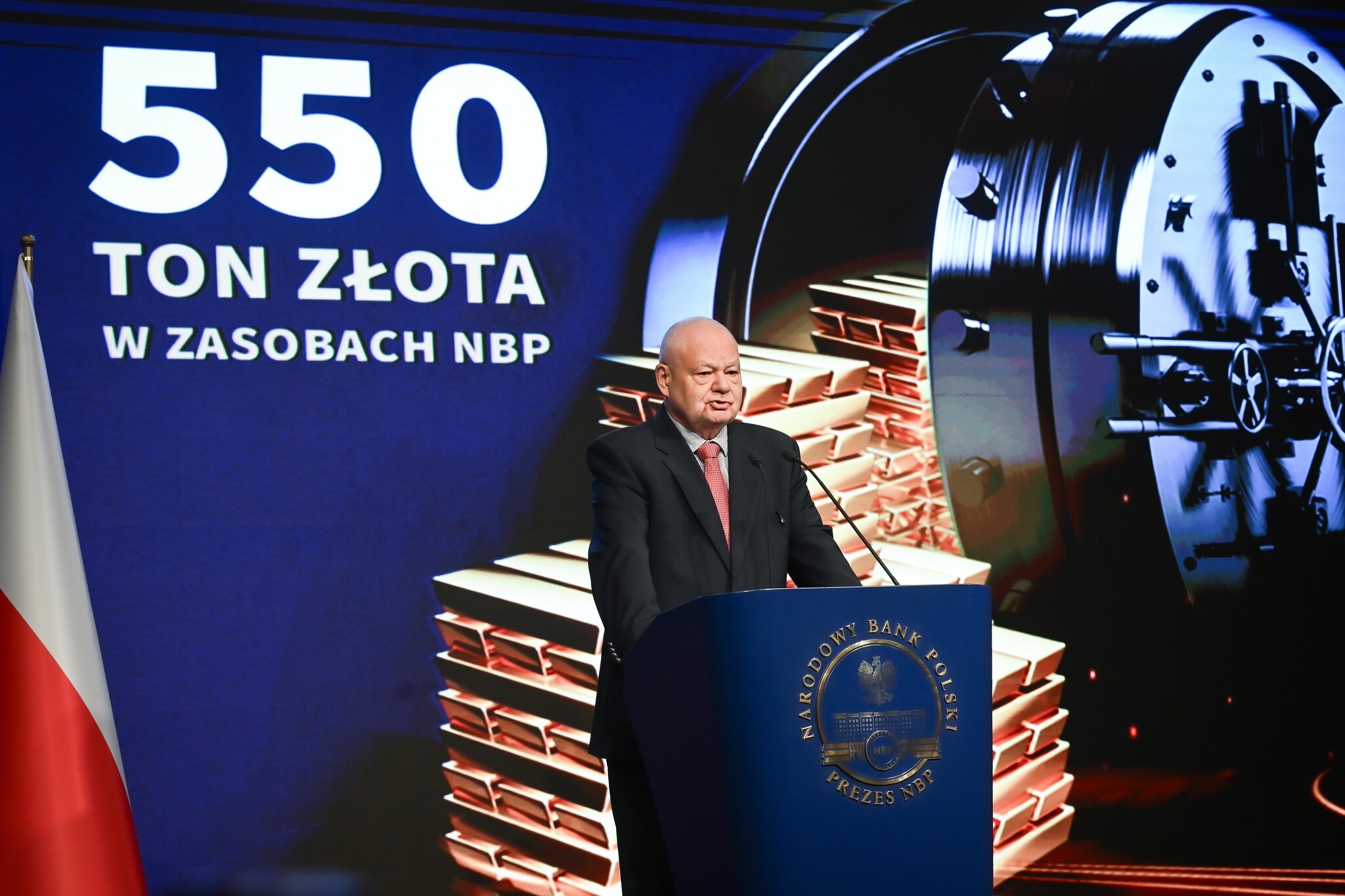 prof-adam-glapi-ski-prezes-nbp-zasoby-z-ota-nbp-urosn-do-700-ton