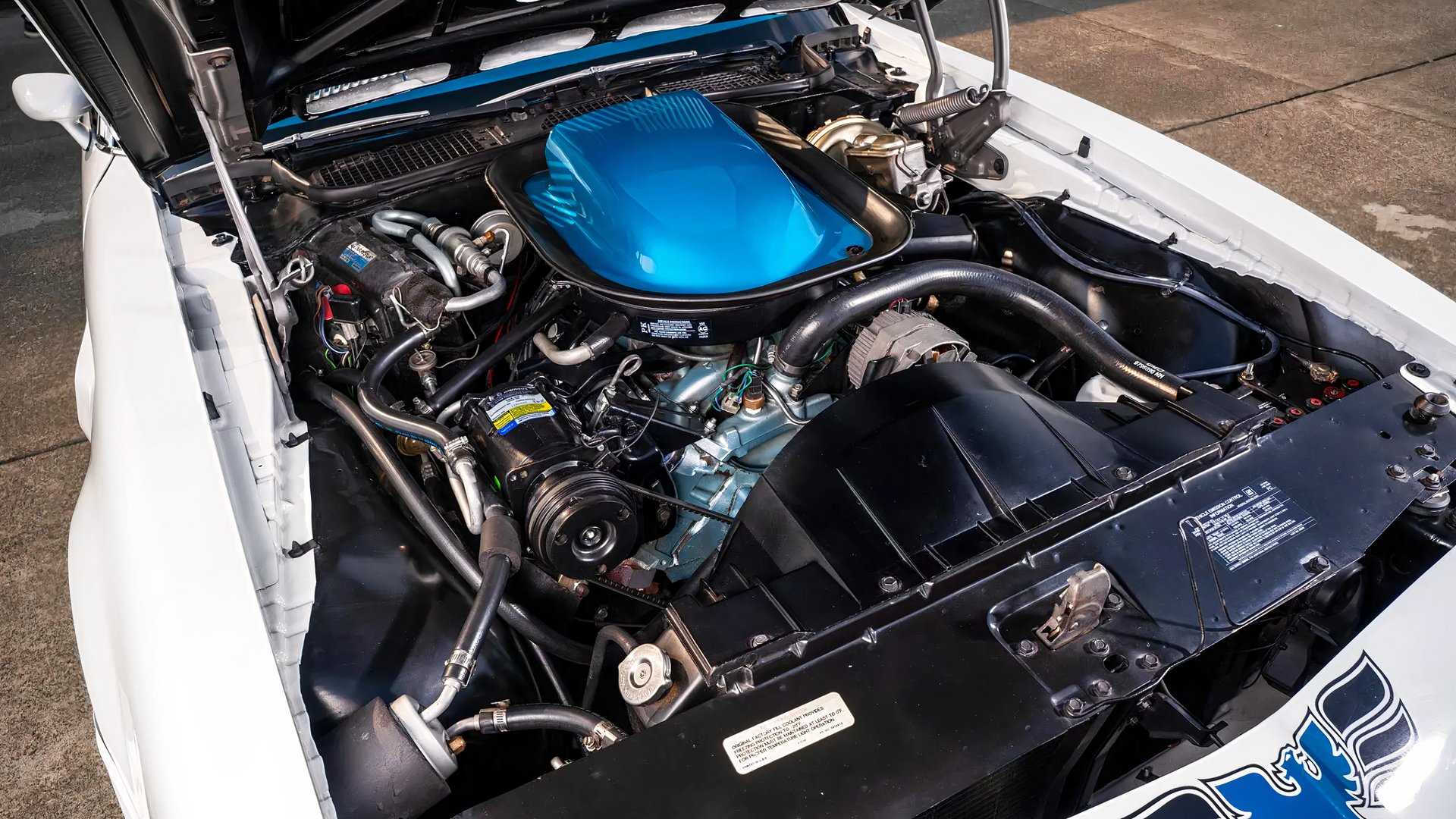 1970 Pontiac Firebird Trans Am 4-Speed - 400ci V8