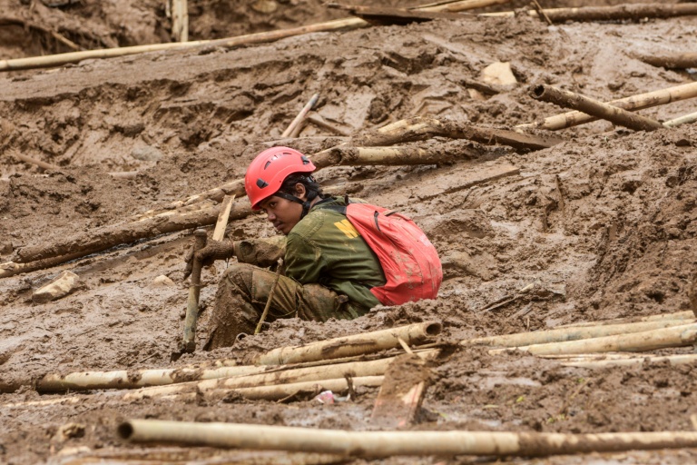 Indonesia landslide death toll rises to 74<br>