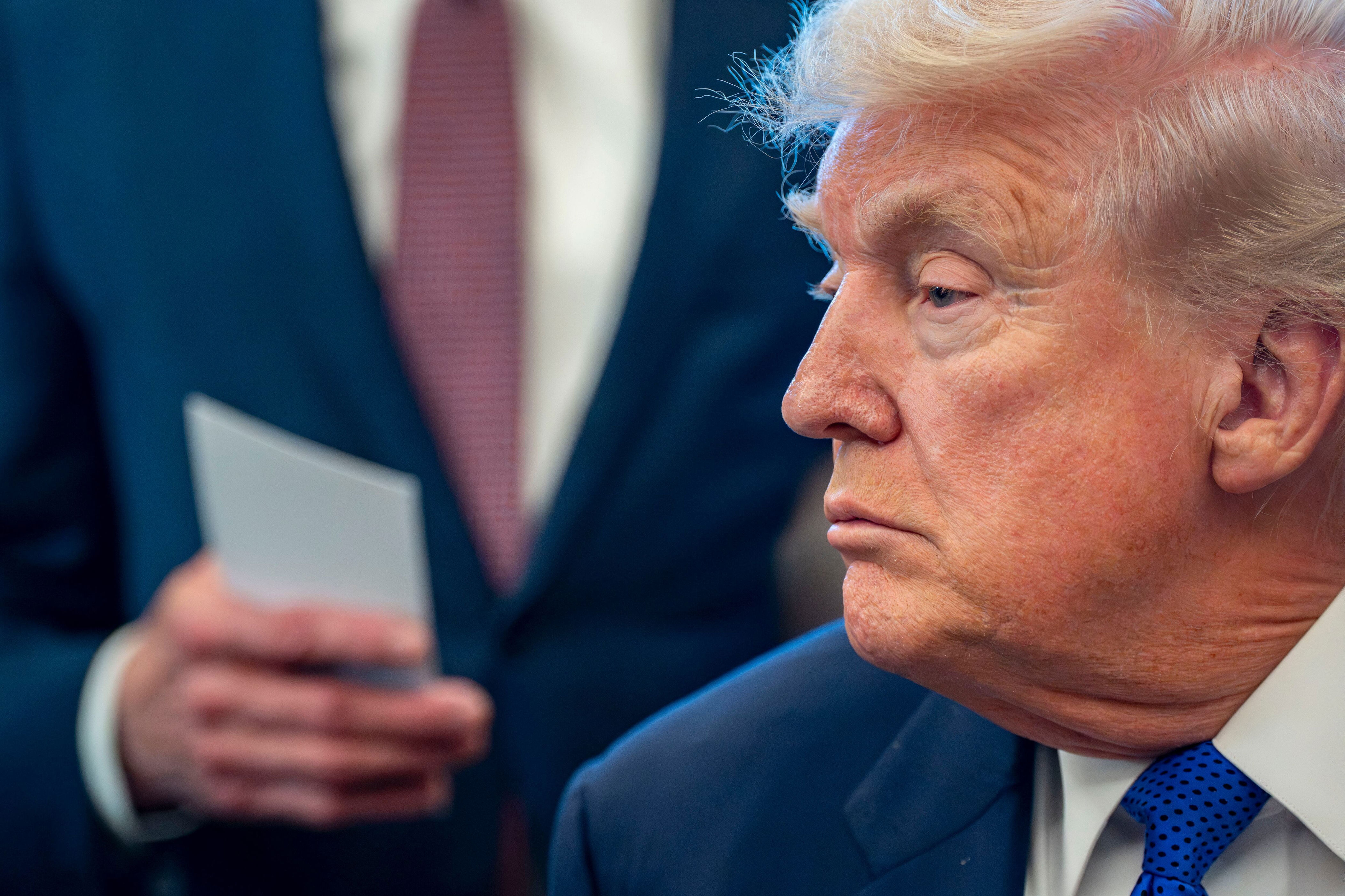 Trump posts racist video depicting Obamas as monkeys