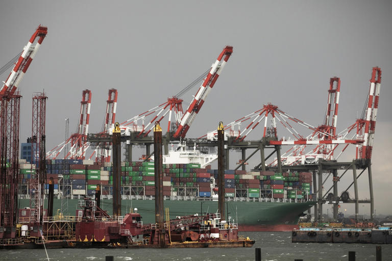 Maritime giants target major New York-area port terminal