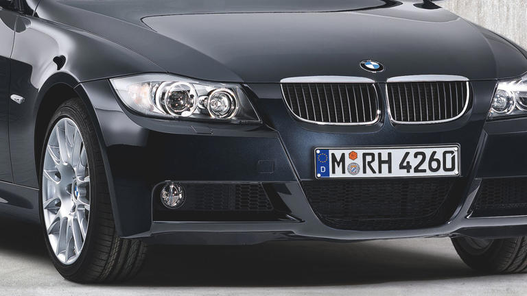 The BMW 320si is the homologation special that never came to the US