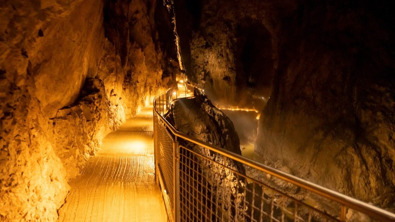 Scientists uncover one of the biggest gold deposits ever found<br>