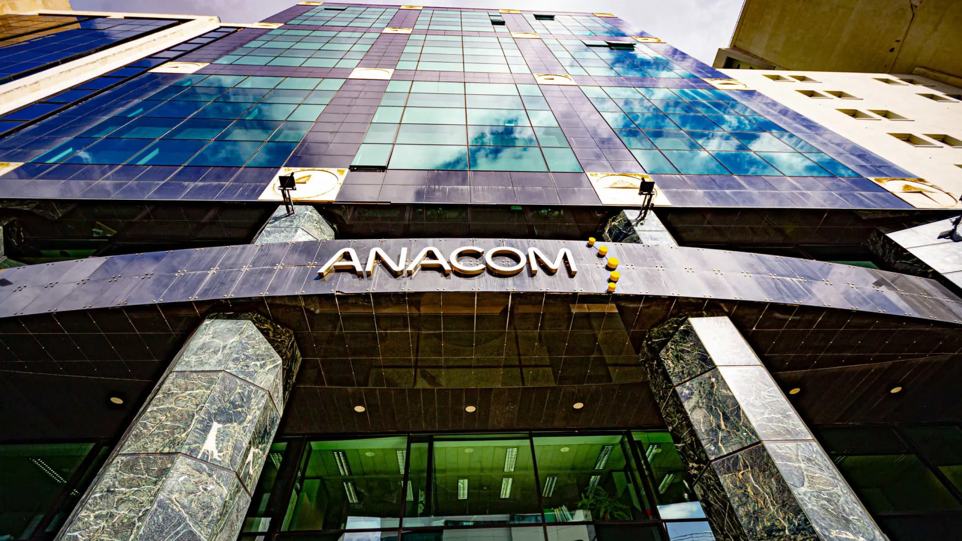 Locais sem rede: Anacom pede acordos entre operadoras e deixa recados