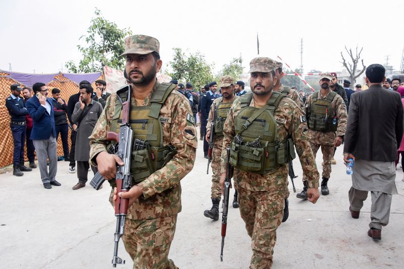 Army soldiers arrive at the site after a deadly explosion at a Shi'ite Muslim mosque in Islamabad, Pakistan, February 6, 2026. REUTERS/Waseem Khan