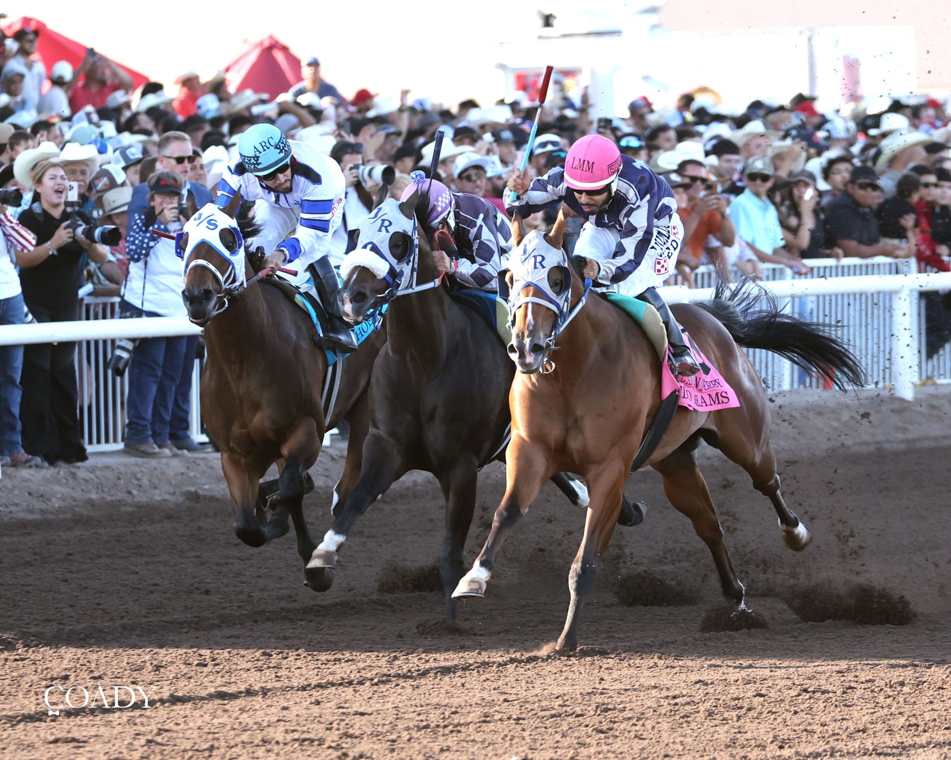 Horse racing to resume at Sunland Park Racetrack & Casino on Friday