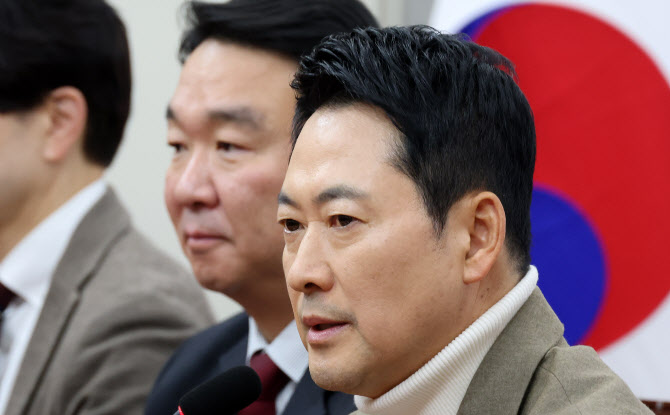 장동혁 대표 사퇴 압박과 교육부 수시전형 면접 비리 조사 등 주요 현안