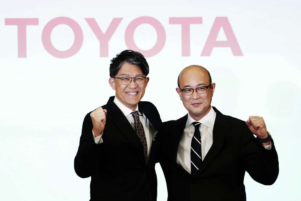 Toyota names a new CEO after reporting 43% drop in quarterly profit<br><br>