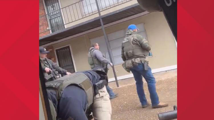 US Marshals respond to viral video of federal agent kicking dog in Memphis