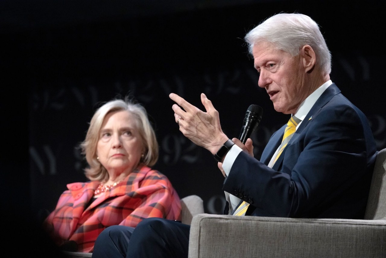 Looming Epstein deposition plunges Clintons into yet another scandal<br><br>