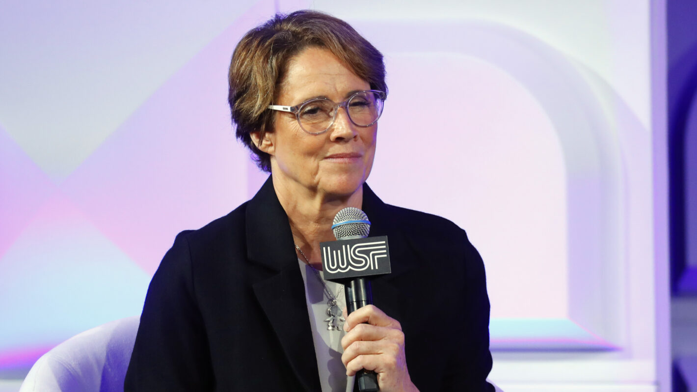 A deep dive into Mary Carillo’s relationship history