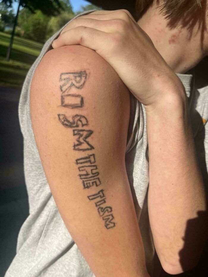 “Can’t Believe Someone Did This On Purpose”: 55 Times People Inked Permanent Mistakes