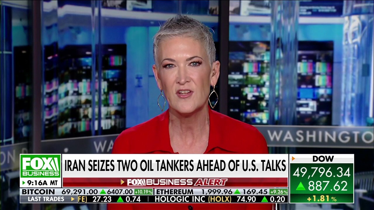 US warns Americans to leave Iran as tanker seizures, nuclear talks escalate tensions<br>