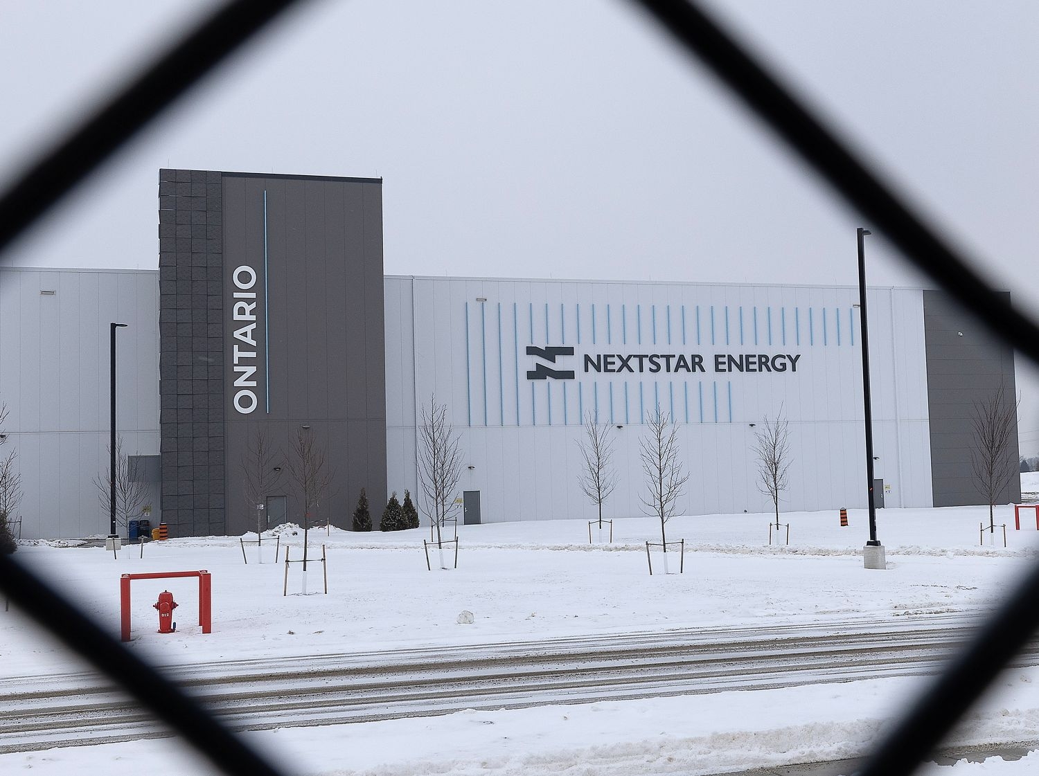 Stellantis selling stake in Windsor battery plant