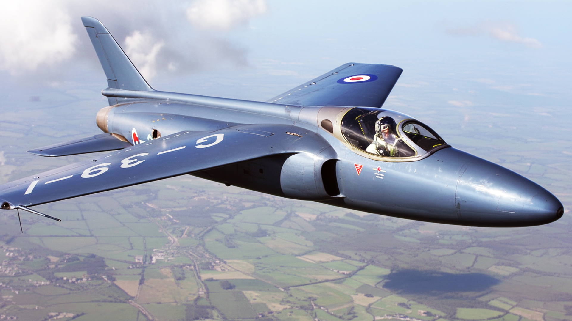 700MPH in a 20ft Wingspan: Why the Folland Gnat Was So Hard to Kill