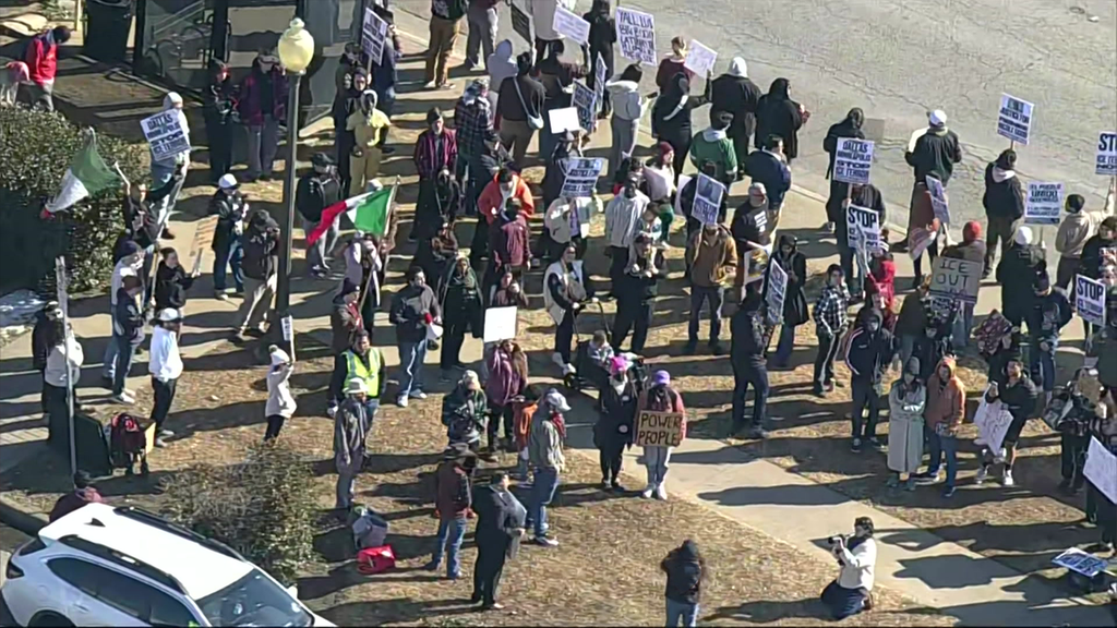 State school board members urge investigation into ICE school walkouts